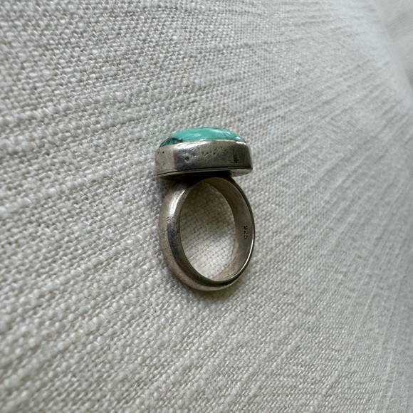 Genuine turquoise and sterling silver ring size 5.5 - Picture 3 of 3